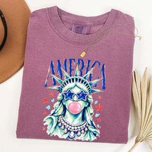 America Statue of Liberty Blowing Bubble Gum T-Shirt