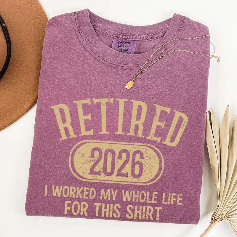 Funny Retirement Distressed Retired Est 2026 T-Shirt