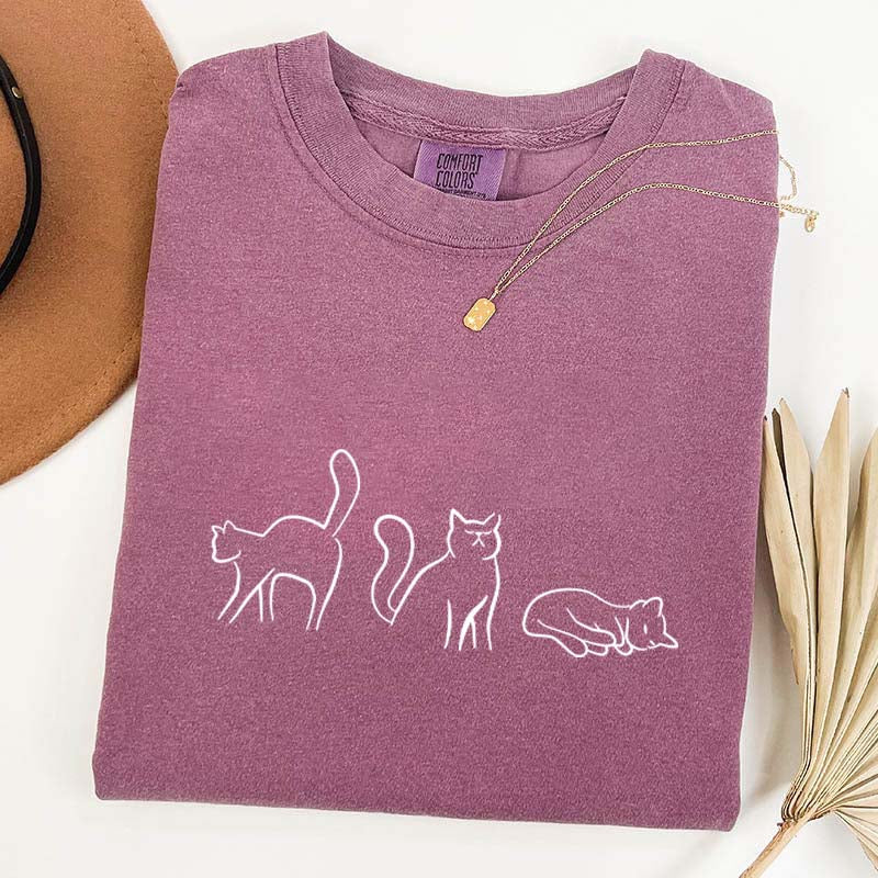Minimalist Cat Mama Simple Cute T-Shirt