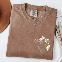 Minimal Daisy Flower T-Shirt