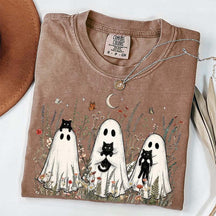 Vintage Whimsical Ghost Black Cat T-Shirt