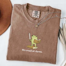 We Read At Dawn Frog Retro T-Shirt