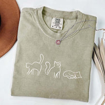 Minimalist Cat Mama Simple Cute T-Shirt