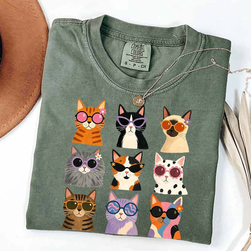Retro Cool Cats Sunglasses T-Shirt