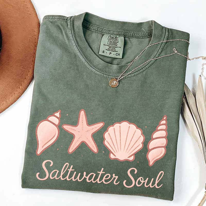 Seashell Graphic Comfort Colors Beach T-Shirt