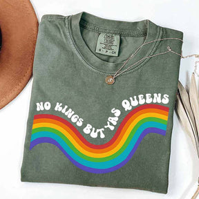 No Kings but YAS QUEENS T-Shirt