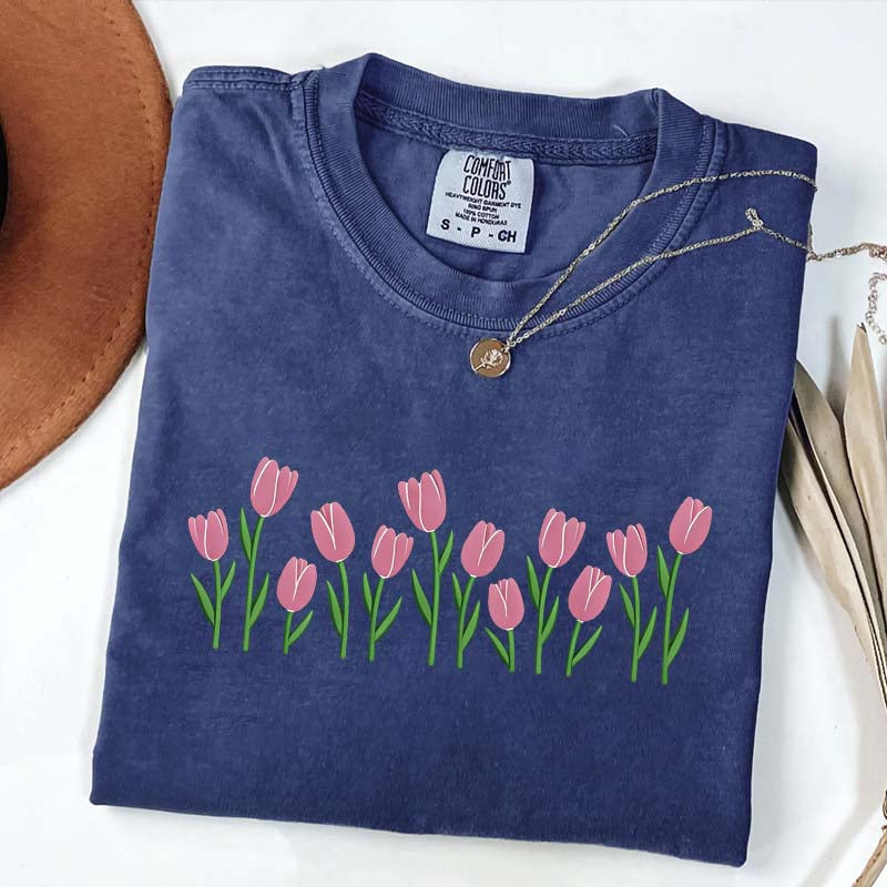 Cute Minimalist Tulip T-Shirt