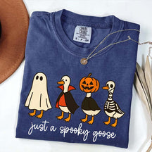 Cute Just a Spooky Goose Halloween T-Shirt