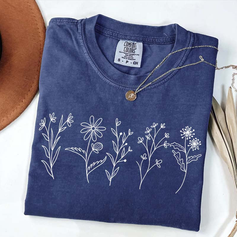 Floral Cottagecore Simple T-Shirt