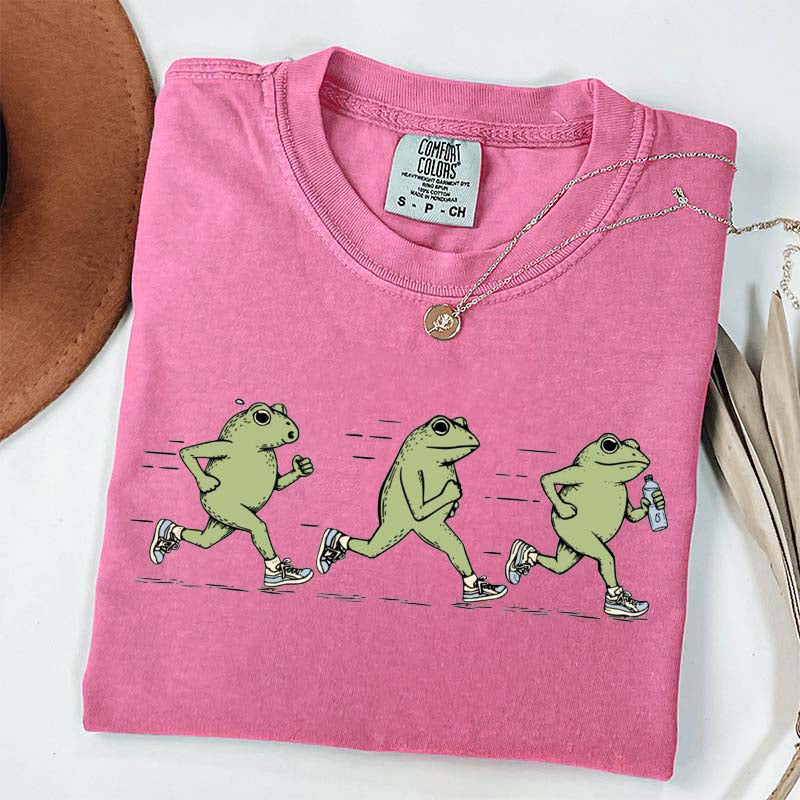 Funny Jogging Frogs Comfort Colors Runner T-Shirt