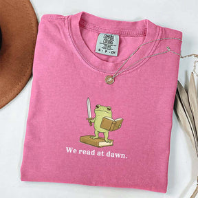 We Read At Dawn Frog Retro T-Shirt
