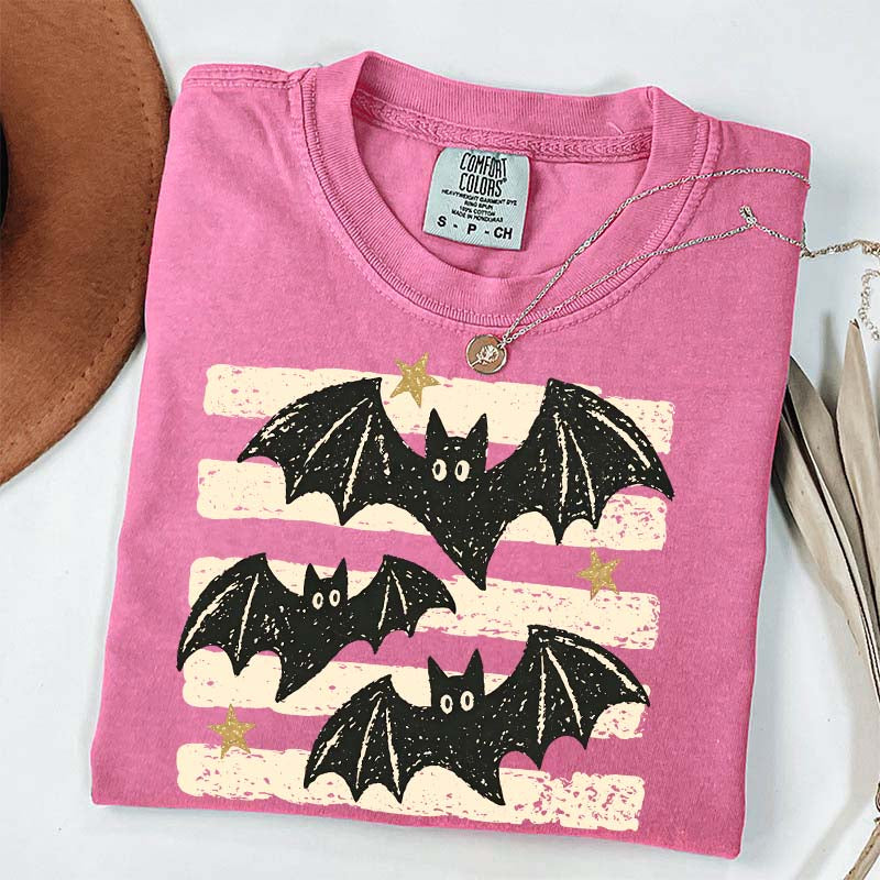 Vintage Bat Halloween T-Shirt