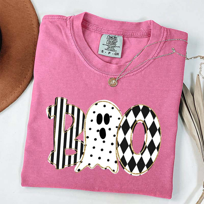 Retro Ghost Boo Halloween Black And White T-Shirt