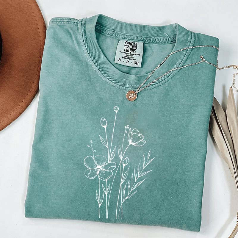 Minimalist Wildflower Plant Floral T-Shirt