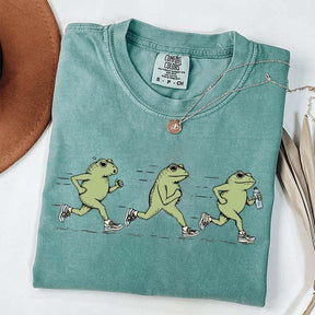 Funny Jogging Frogs Comfort Colors Runner T-Shirt