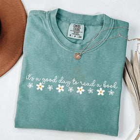 Cute It's A Good Day To Read A Book T-Shirt