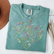 Cute Floral Heart Cottagecore T-Shirt