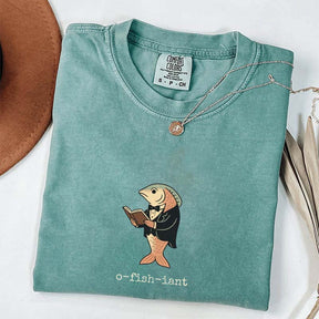 Funny Officiant Gift for Fisherman O-fish-iant T-Shirt