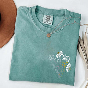 Minimal Daisy Flower T-Shirt