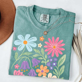 Retro Floral Vintage Folk Art Flower Boho Pink Flowers T-Shirt