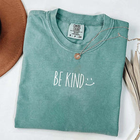 Minimalist Be Kind Smile Kindness Matters T-Shirt