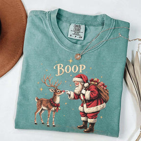 Vintage Santa Reindeer Christmas Boop T-Shirt