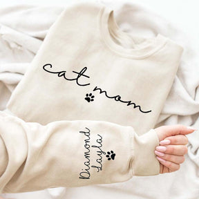 Custom Cat Mom Cute Sweatshirt