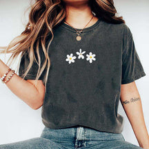 Daisy Flower Minimalist T-Shirt