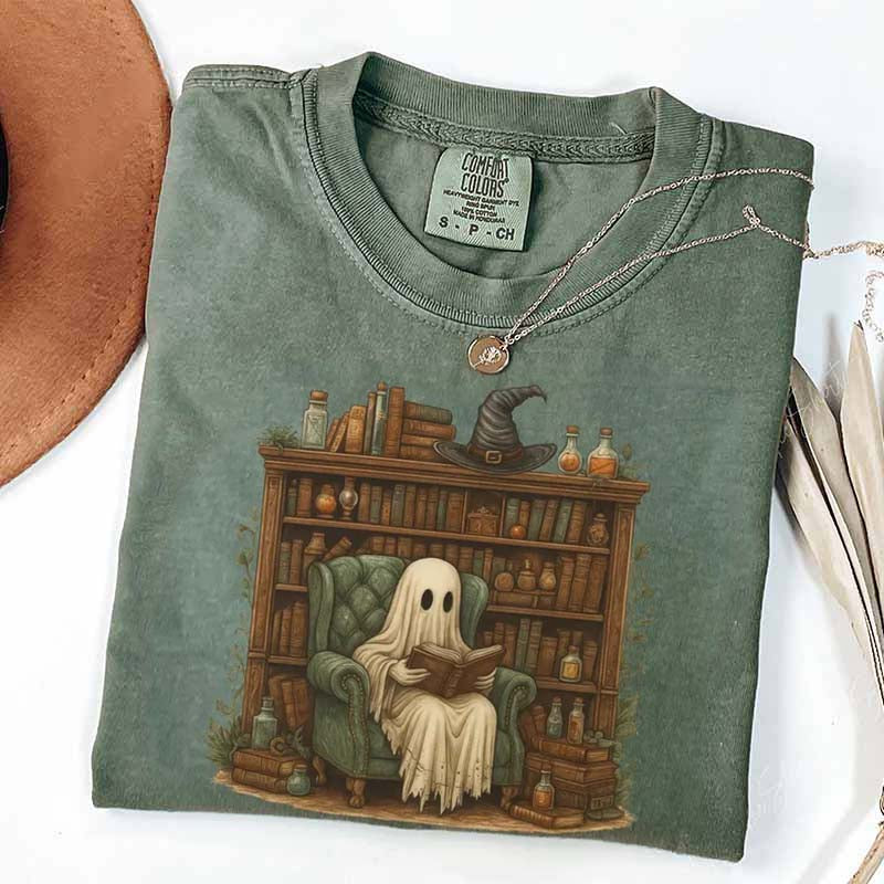 Retro Ghost Reading Books T-Shirt