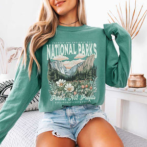 Eco-Friendly Outdoorsy Hiking Floral Sweatshirt