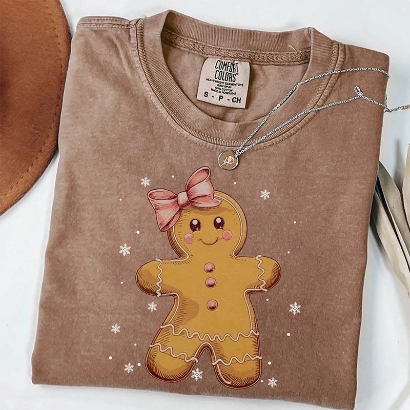 Christmas Gingerbread Bow Woman T-Shirt