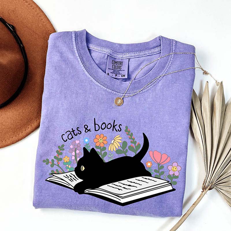 Cats & Books T-Shirt