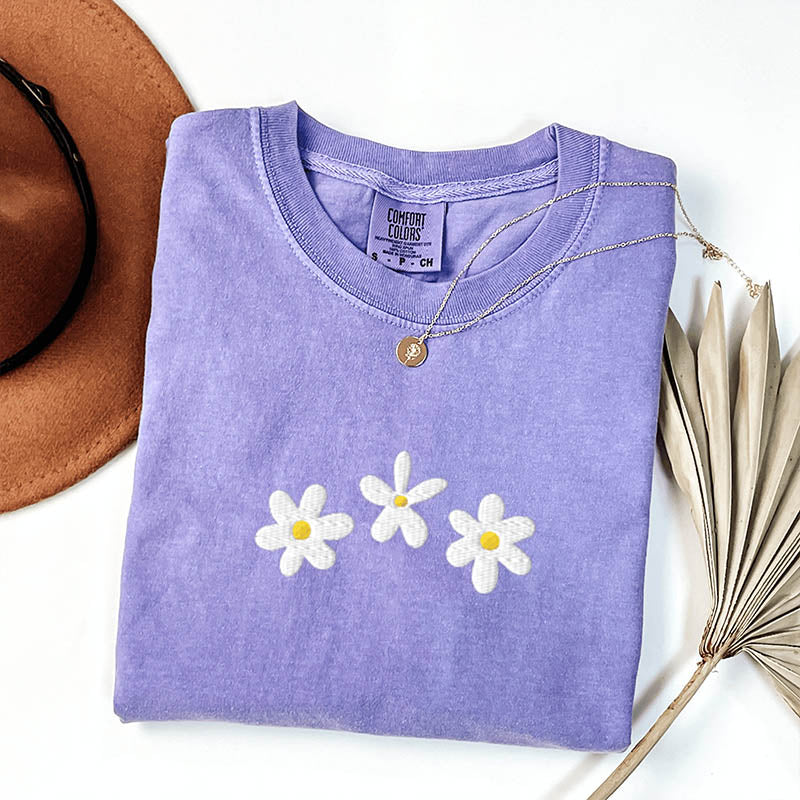 Daisy Flower Minimalist Printed T-Shirt