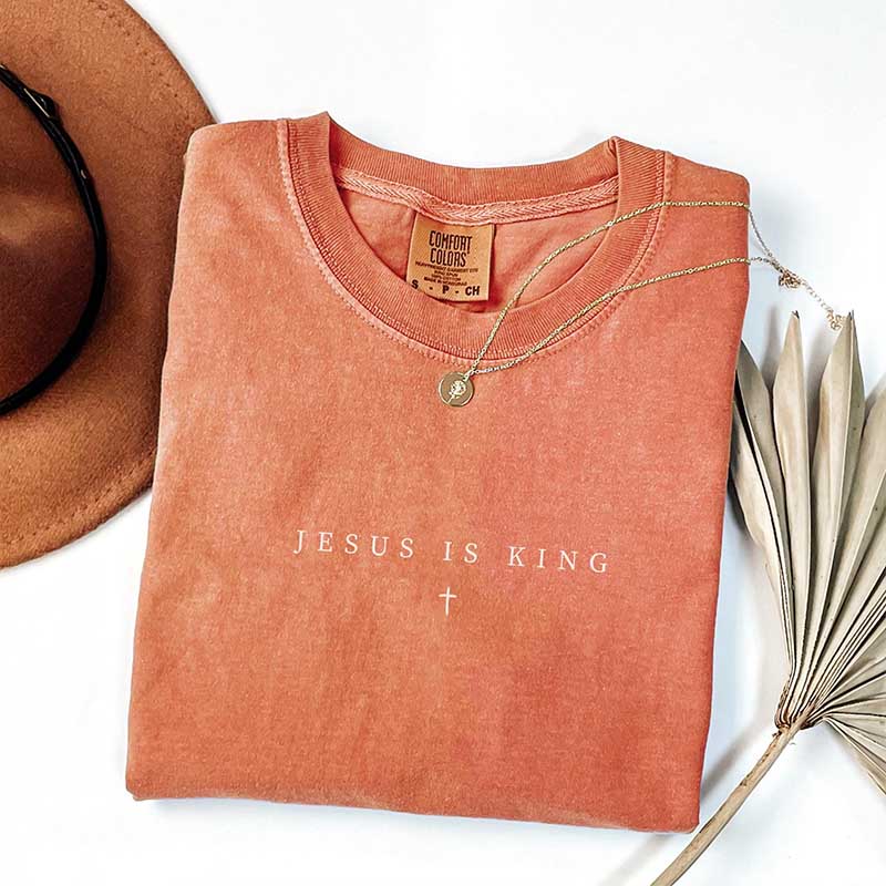Minimalist Jesus is King Religous T-Shirt