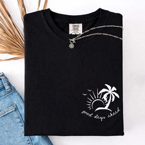 Cute Beach Vacation Summer Minimalist T-Shirt