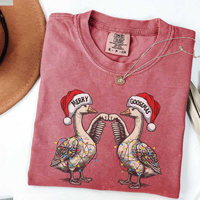 Merry Christmas Santa Goose tangled lights T-Shirt