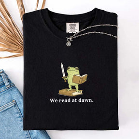 We Read At Dawn Frog Retro T-Shirt