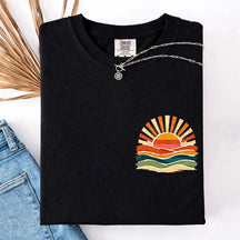 Vintage Sea Retro Ocean Sun Summer T-Shirt
