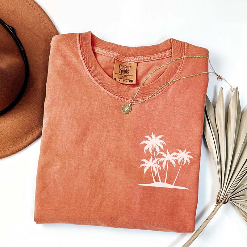 Cute Summer Beach Vacation Tree T-Shirt