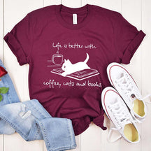 Funny Cats and Books Design T-Shirt