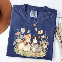 Retro Kitten Cute Cat Butterfly T-Shirt