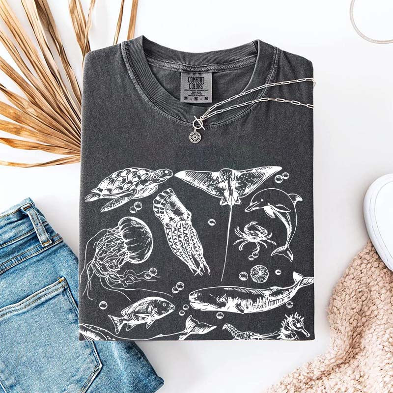 Sea Animals 90s Vintage Style T-Shirt