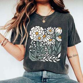 Vintage Wildflower Boho Daisy Flower T-Shirt