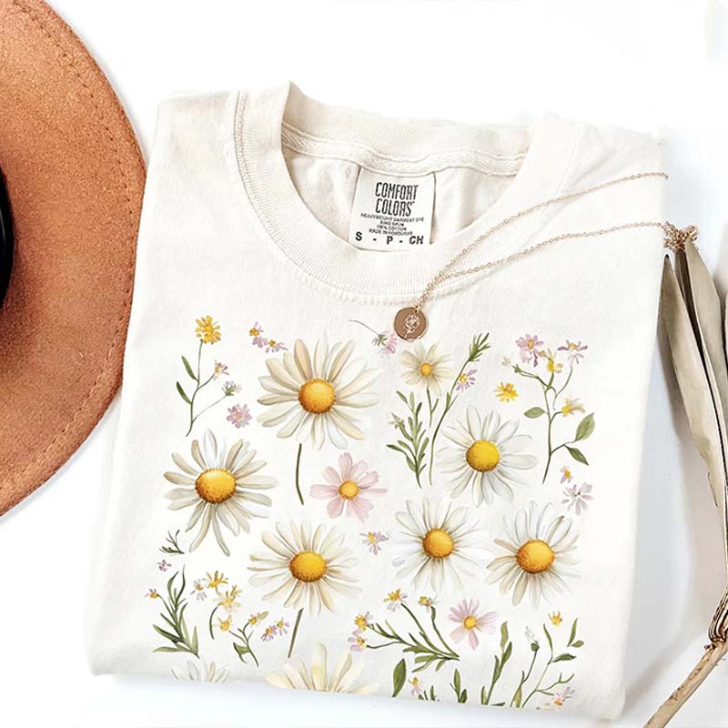 Ideal Daisy Flower Lovers Beautiful T-Shirt