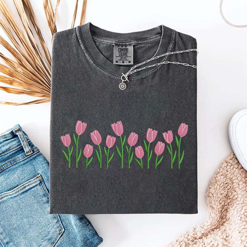 Cute Minimalist Tulip T-Shirt