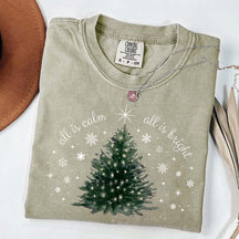 Christmas Tree Minimal Chic Holiday T-Shirt