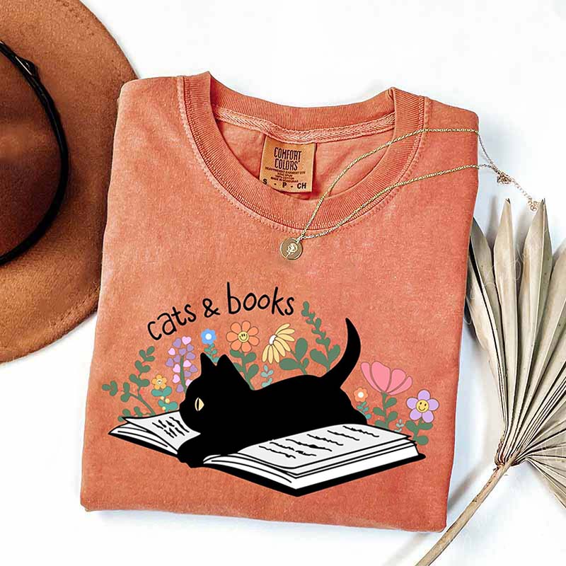 Cats & Books T-Shirt