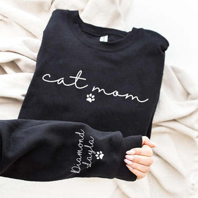 Custom Cat Mom Cute Sweatshirt