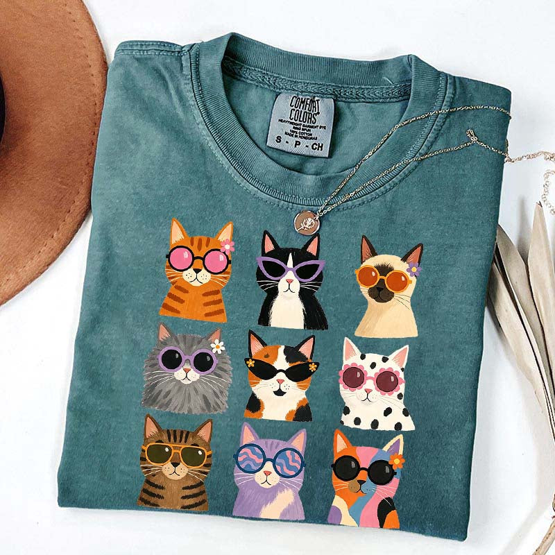Retro Cool Cats Sunglasses T-Shirt
