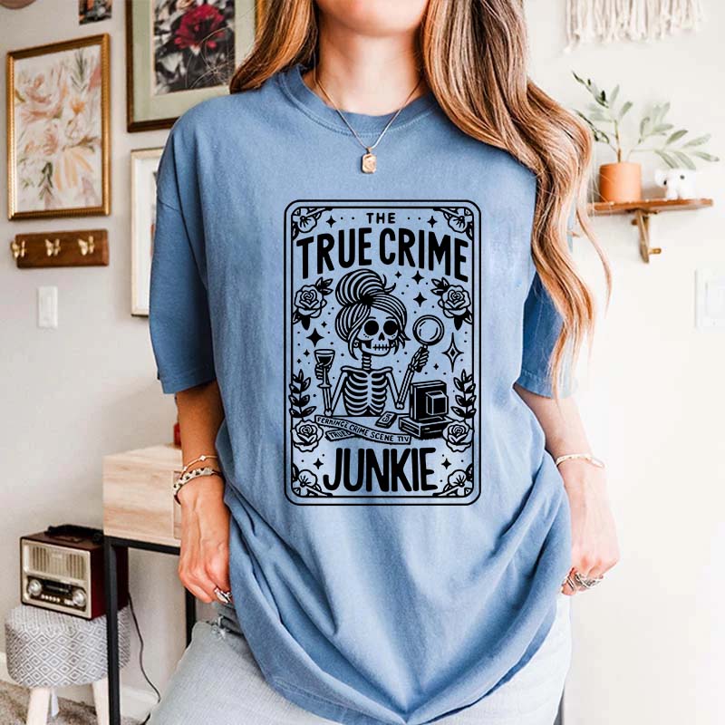 True Crime Junkie Tarot Card T-Shirt